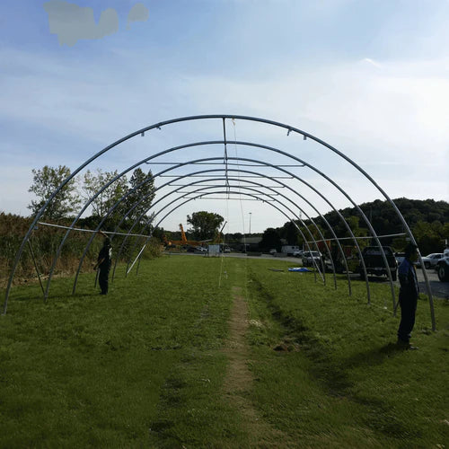 Cobertizo de almacenamiento de un solo arco L30’xL40’xH15′ – Robusto y espacioso