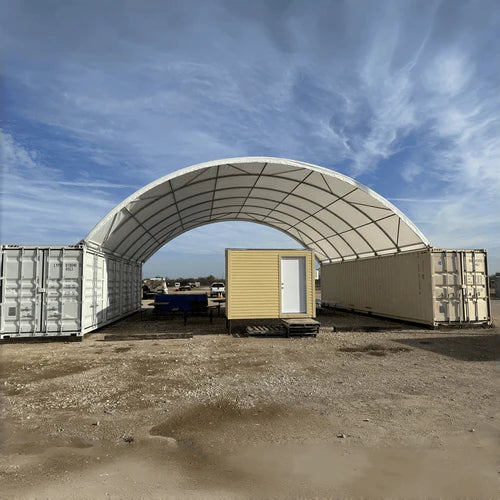 Cobertizo para contenedores marítimos 40’x40’x13′ – Robusto y versátil