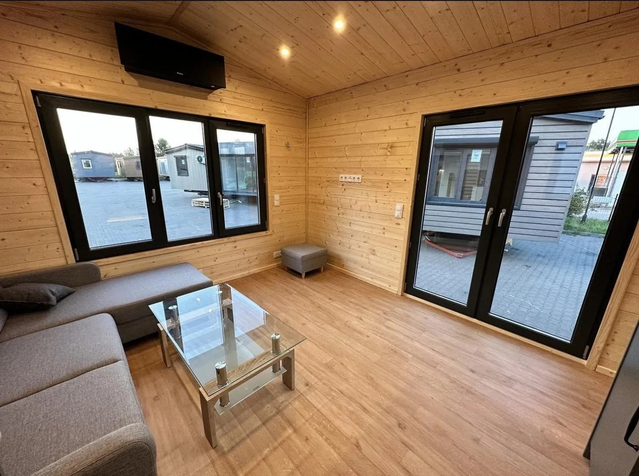 Casa móvil moderna – Dimensiones 10,5 x 3,8 m