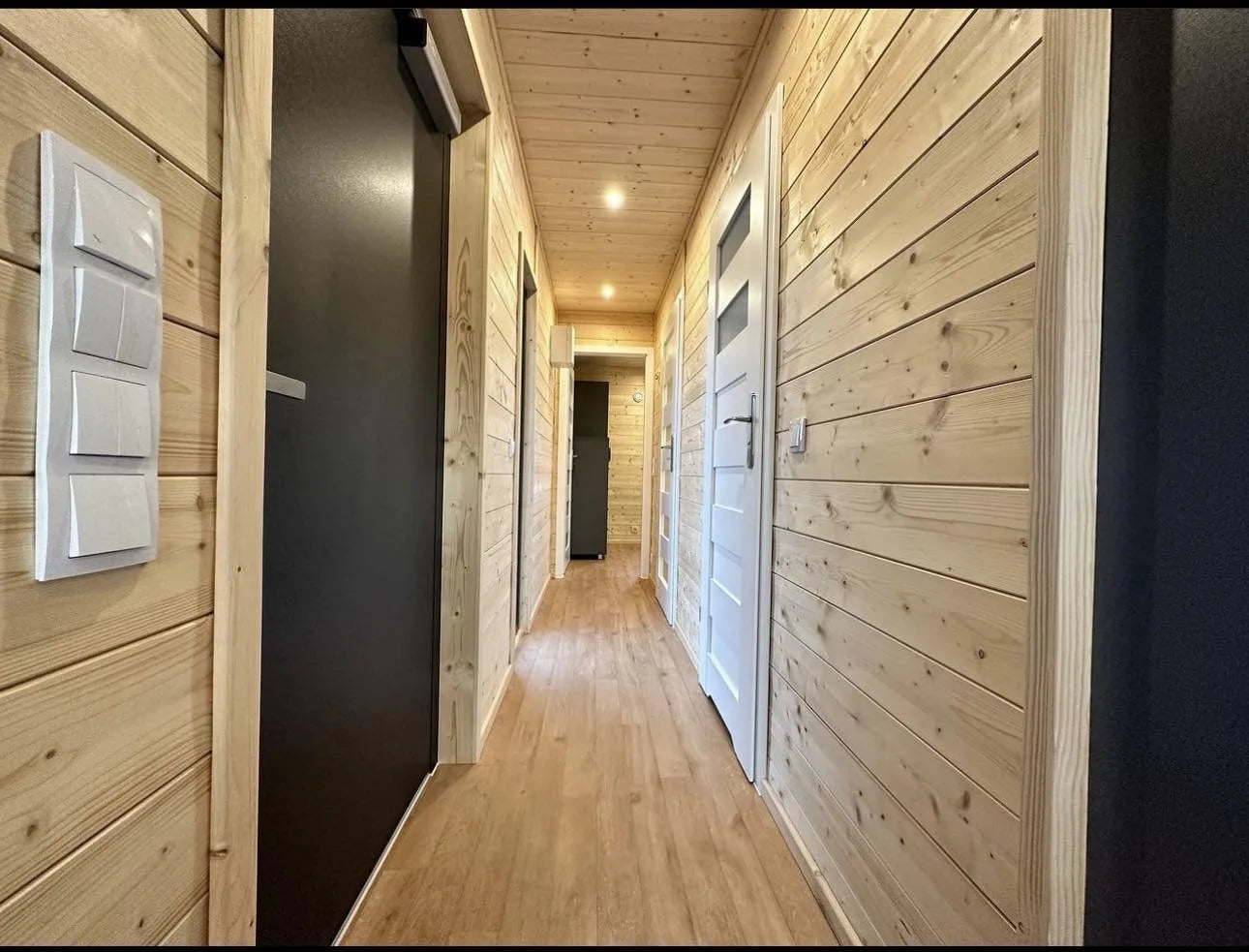 Casa móvil moderna – Dimensiones 10,5 x 3,8 m