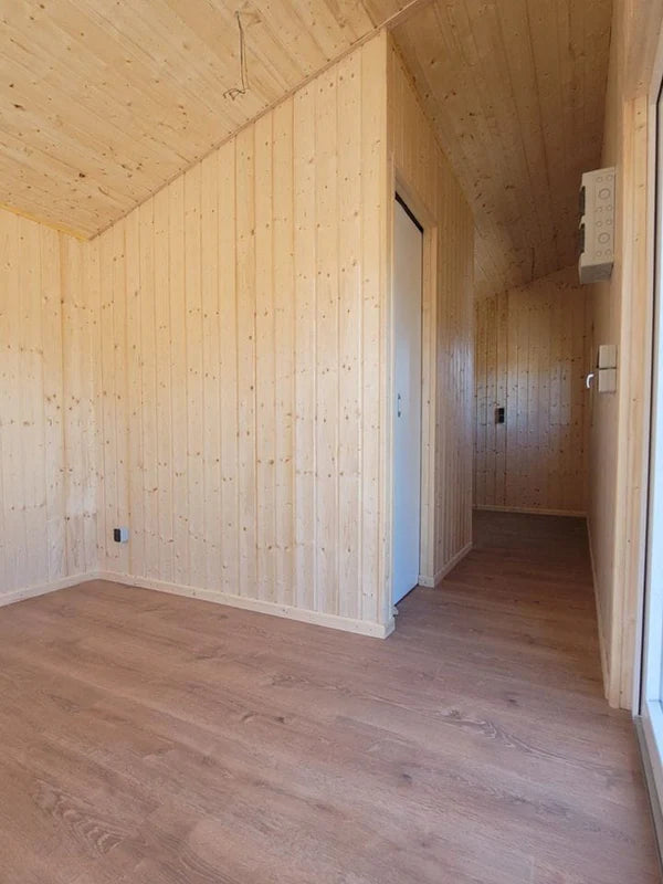 Remolque móvil 20 pies x 8 – Casa polivalente y ecológica