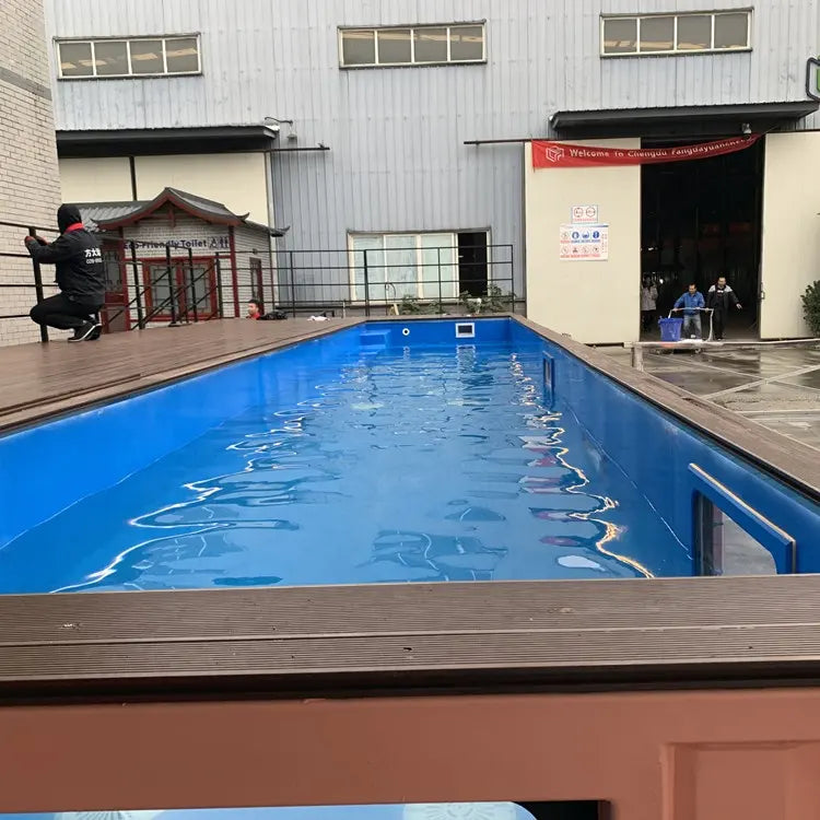 Contenedor de piscina SP02 de 11,8 m con revestimiento de fibra de vidrio