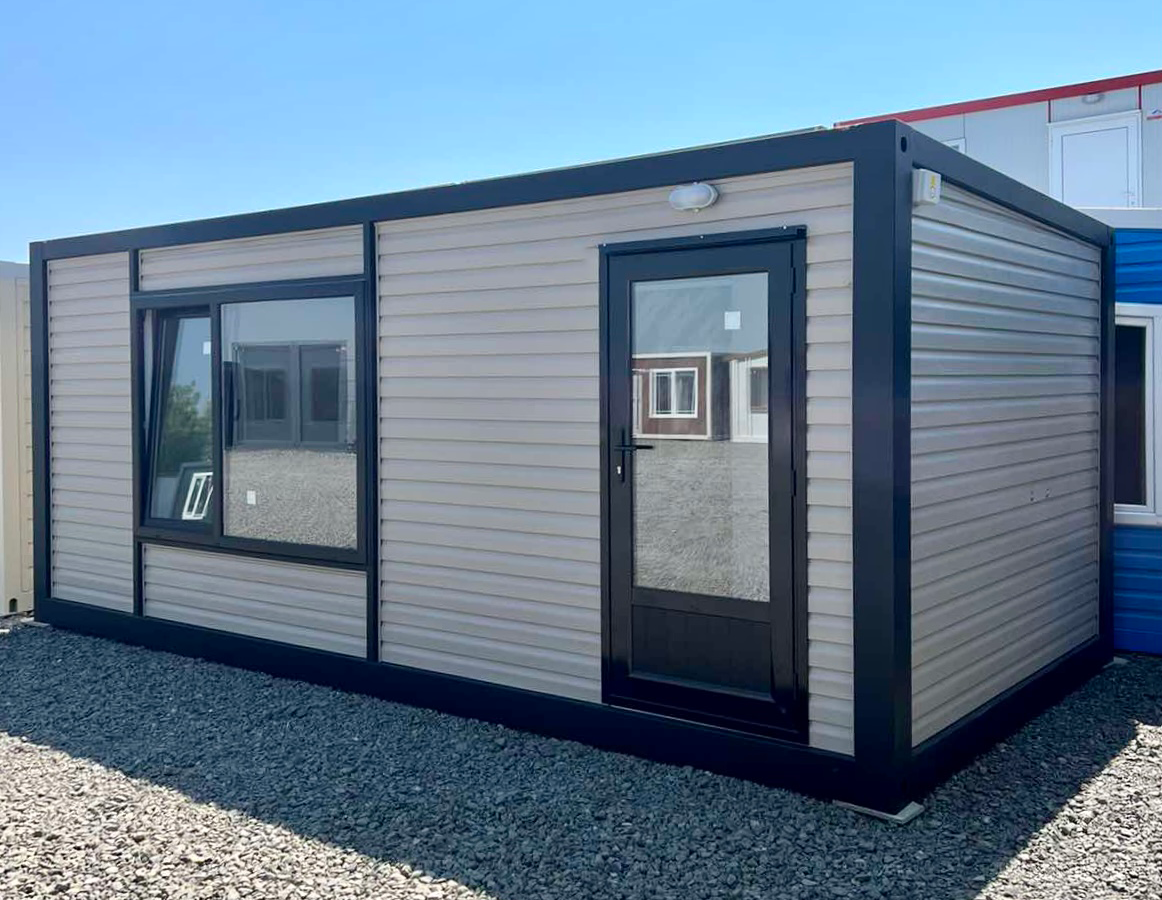 Mini Container House 18 m² – Solución habitacional completa con baño