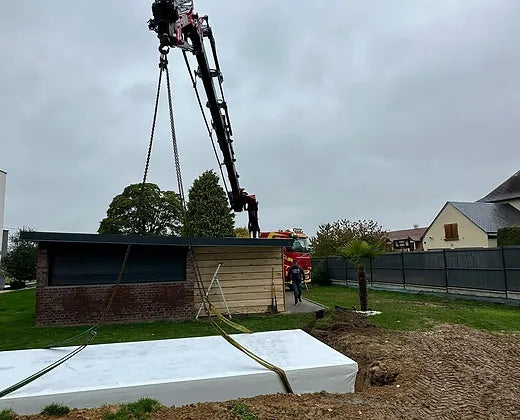 Piscina Plus en Contenedor – Elegancia y Practicidad en 5 Metros